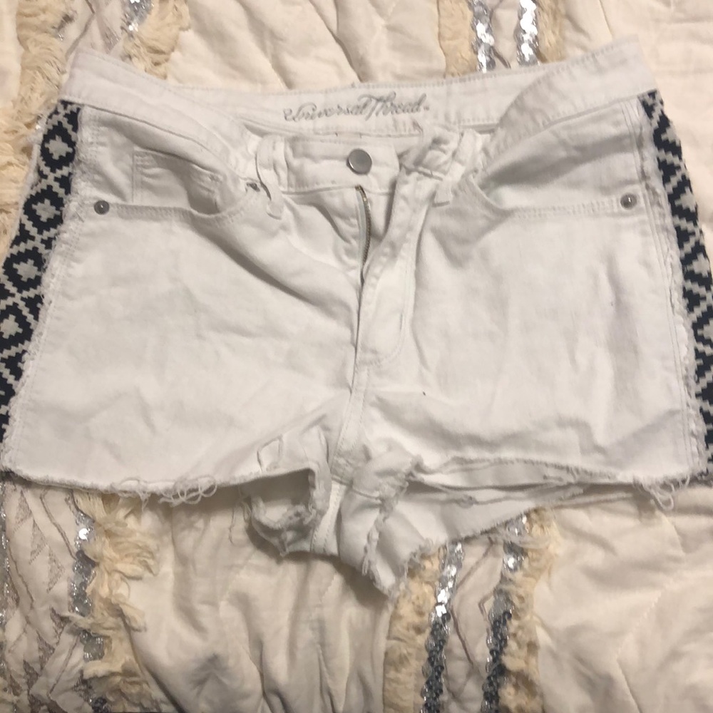 White cutoff jean shorts